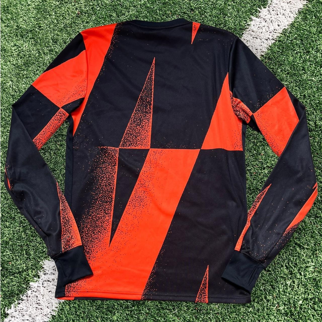 Chelsea Nike London Pre Match Long Sleeve Jumper 2019/20 Men's Small Original